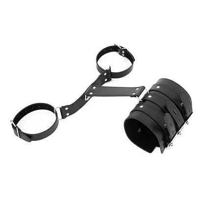 Esposas de cuero sintético para ataduras, productos para adultos, juegos sexuales, juguetes sexuales para mujeres y parejas.